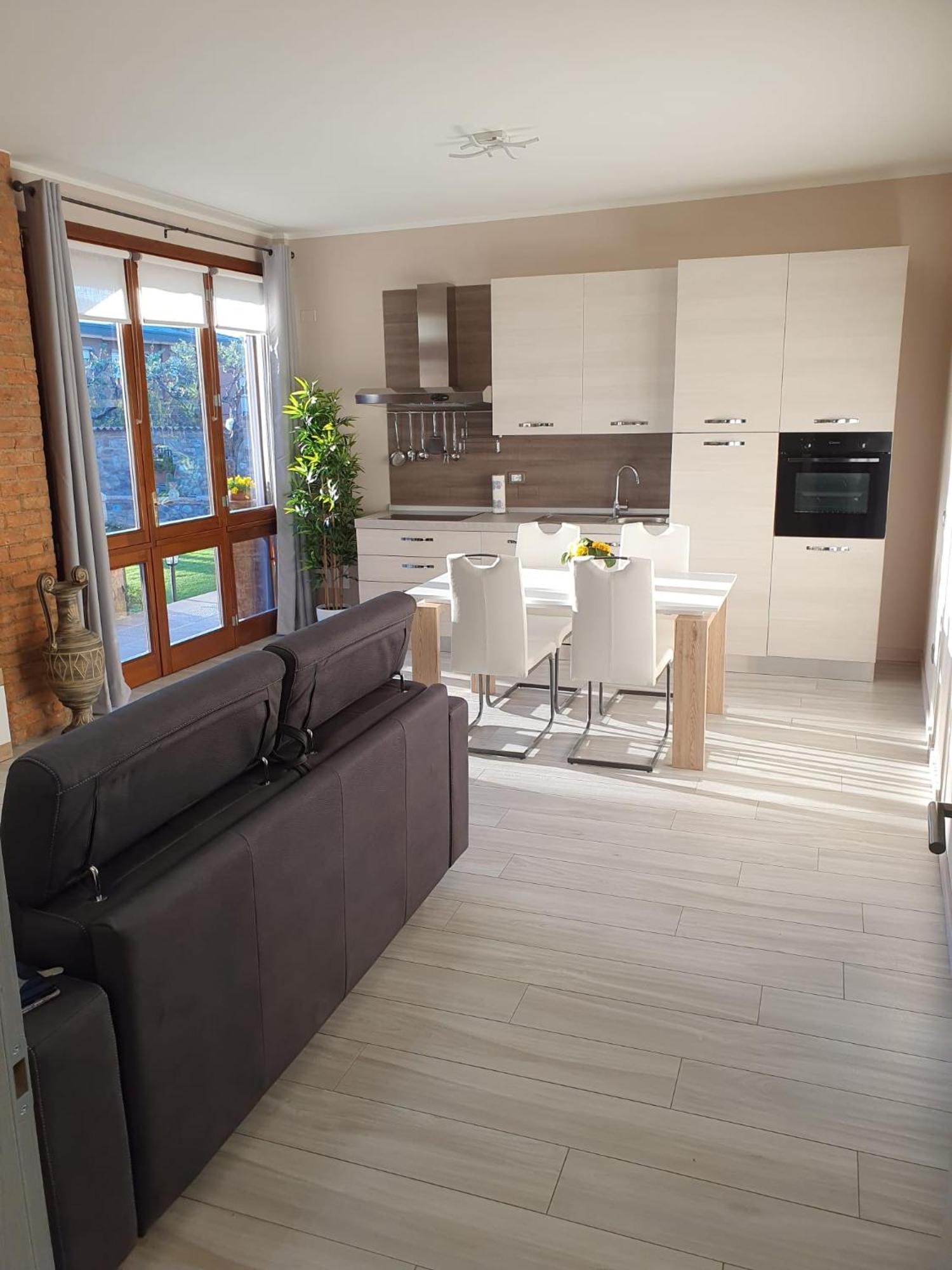 La Corte Del Bona - Vicino Alle Cantine E A Circa 15 Minuti Dal Lago Di Iseo - Apartment Ербуско Екстериор снимка